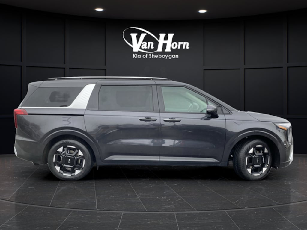 New 2026 Kia Carnival EX Minivan/Van
