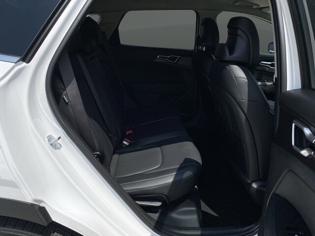 2026 Kia Sportage EX - Photo 35