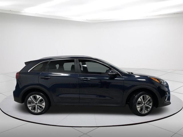 Used 2022 Kia Niro S with VIN KNDCC3LG7N5160398 for sale in Sheboygan, WI
