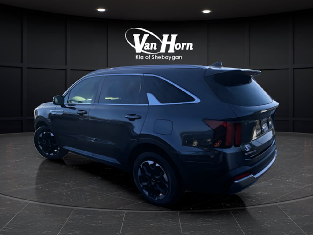 Used 2024 Kia Sorento S SUV