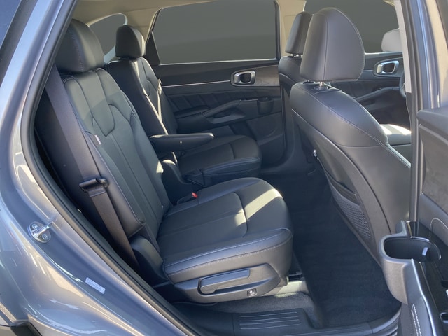 2025 Kia Sorento X-Line SX - Photo 38