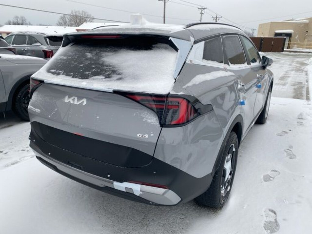 New 2026 Kia Sportage Hybrid EX SUV