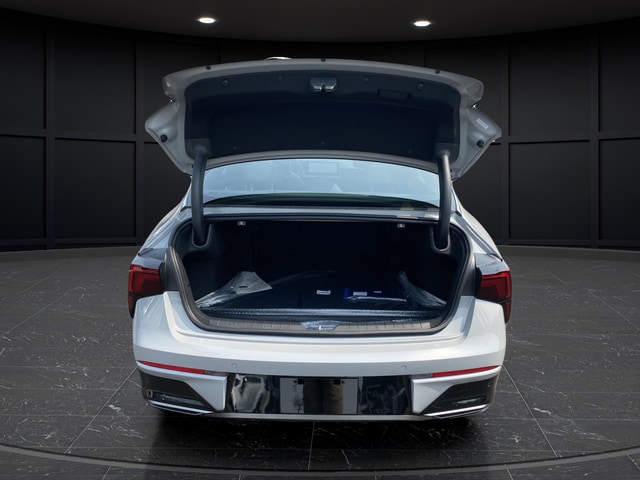 2026 Kia K5 GT-Line - Photo 16