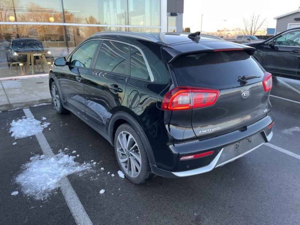 Used 2019 Kia Niro Touring SUV