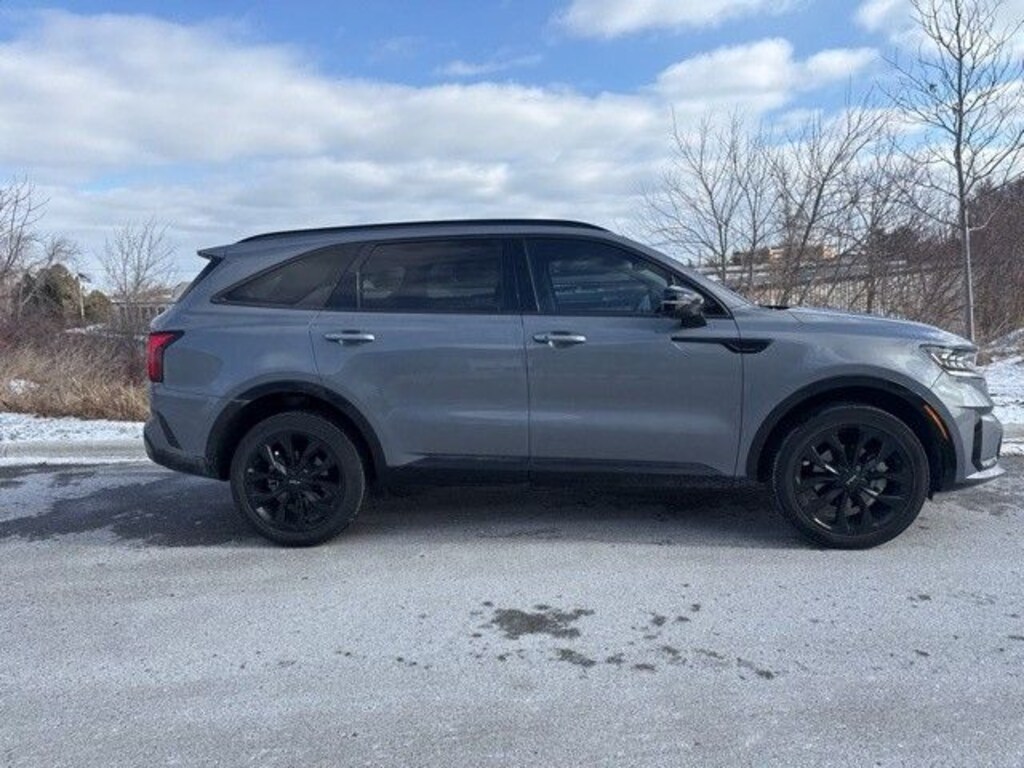 Used 2023 Kia Sorento SX SUV