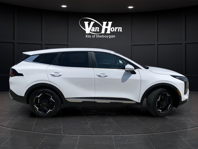 2026 Kia Sportage EX - Photo 2