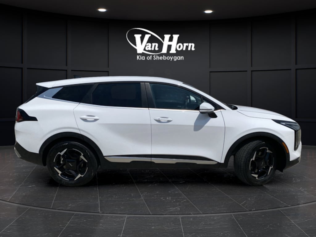 New 2026 Kia Sportage EX SUV