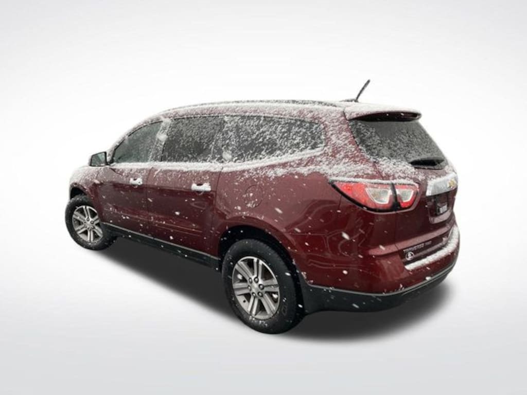 Used 2017 Chevrolet Traverse LT SUV