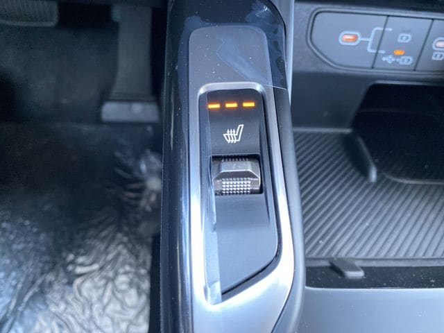 2025 Kia Sorento X-Line EX - Photo 8