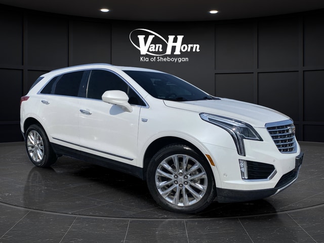 2019 Cadillac XT5 AWD Platinum's photo