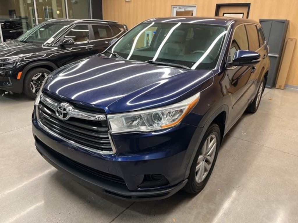 Used 2015 Toyota Highlander SUV