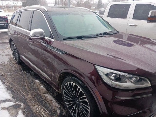 2020 Lincoln Aviator Black Label's photo