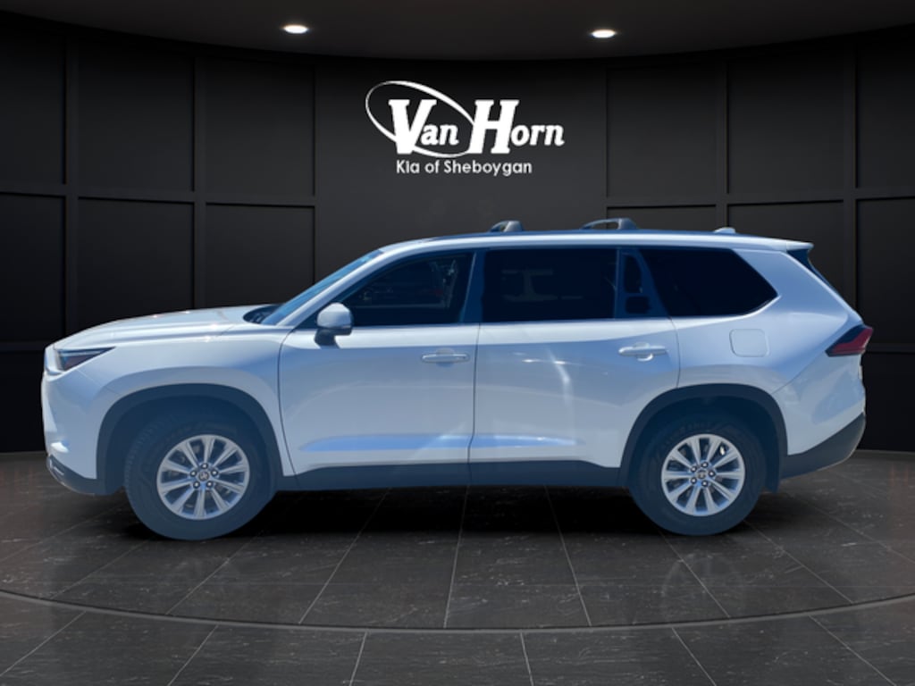 Used 2024 Toyota Grand Highlander XLE SUV