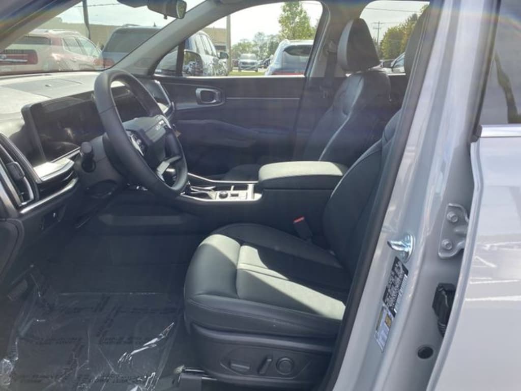 New 2026 Kia Sorento S SUV