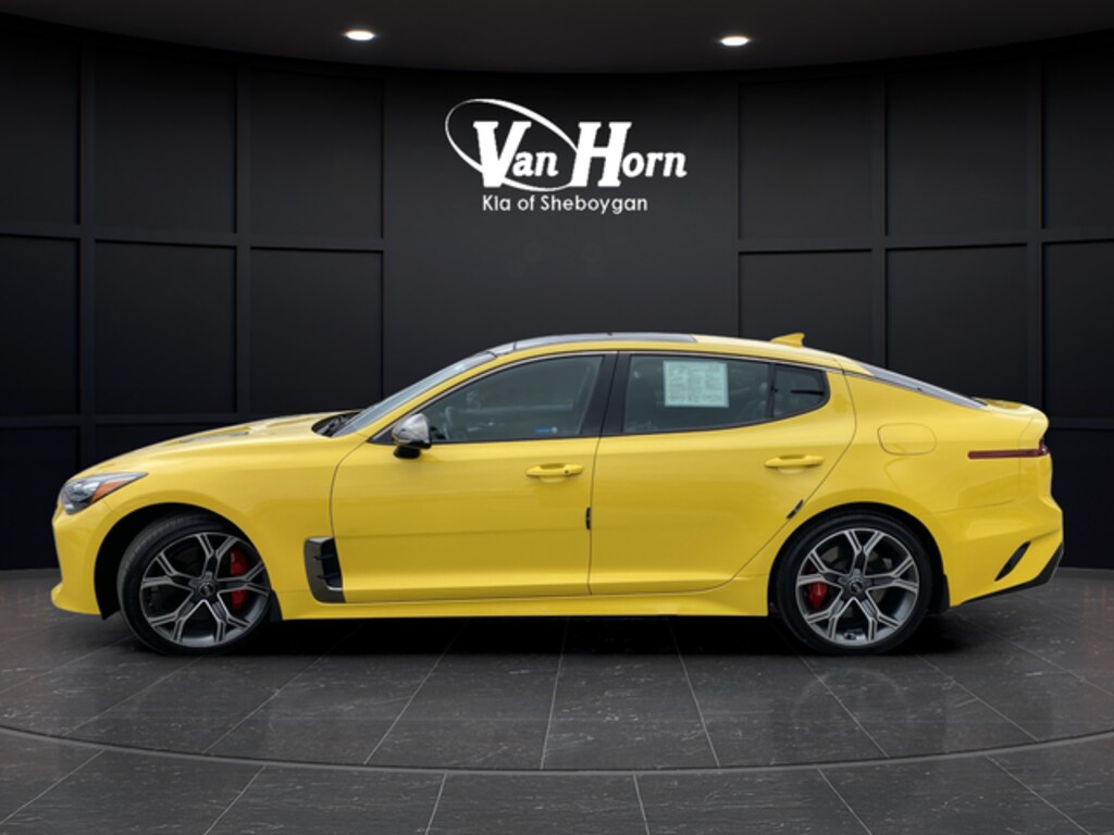 Used 2018 Kia Stinger GT2 Sedan