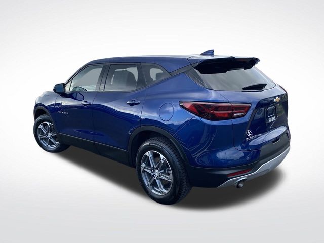 2023 Chevrolet Blazer 2LT photo 3