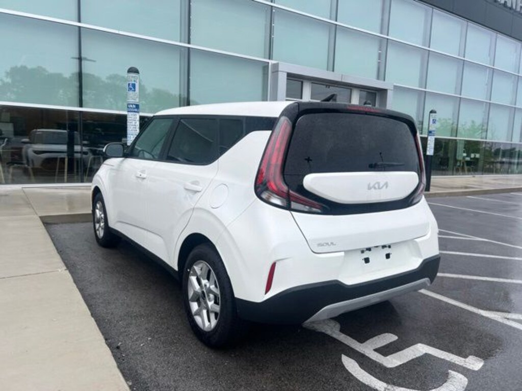 Used 2025 Kia Soul S Hatchback