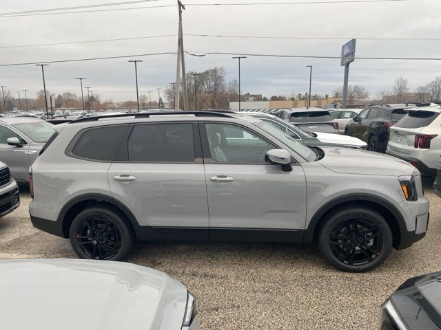 2025 Kia Telluride EX X-Line photo 2