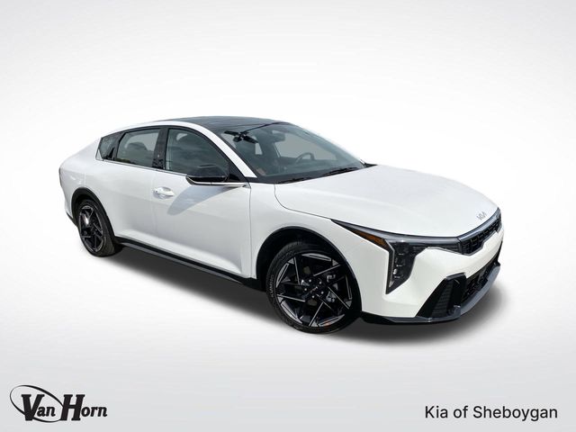 2025 Kia K4 GT-Line's photo
