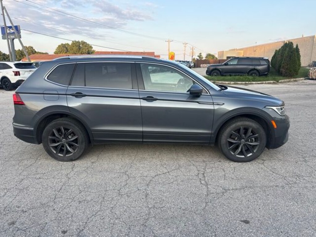 Used 2022 Volkswagen Tiguan 2.0T SE SUV
