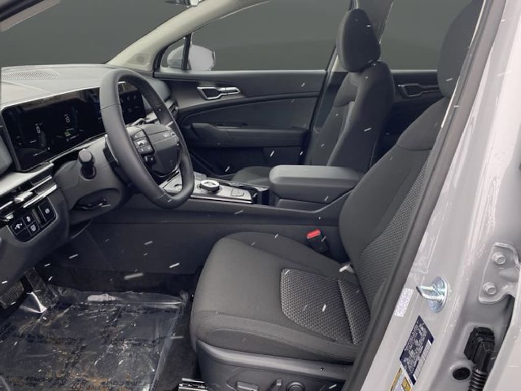 New 2026 Kia Sportage Hybrid S SUV