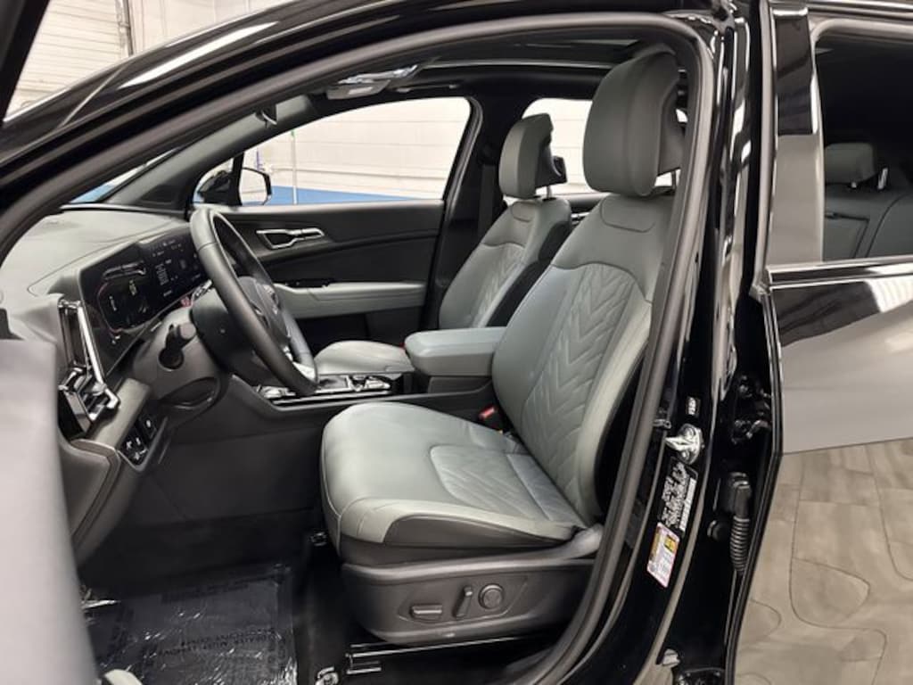 Used 2025 Kia Sportage X-Line SUV