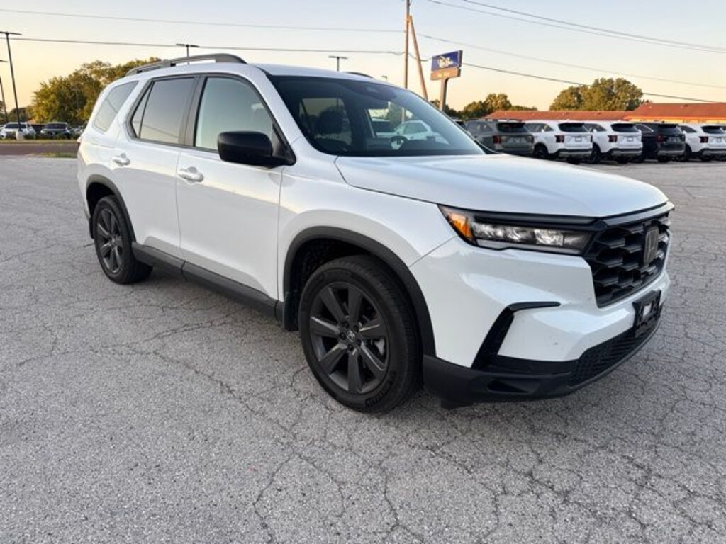 Used 2024 Honda Pilot Sport SUV
