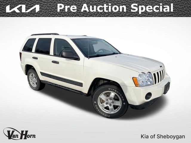 2005 Jeep Grand Cherokee Laredo's photo