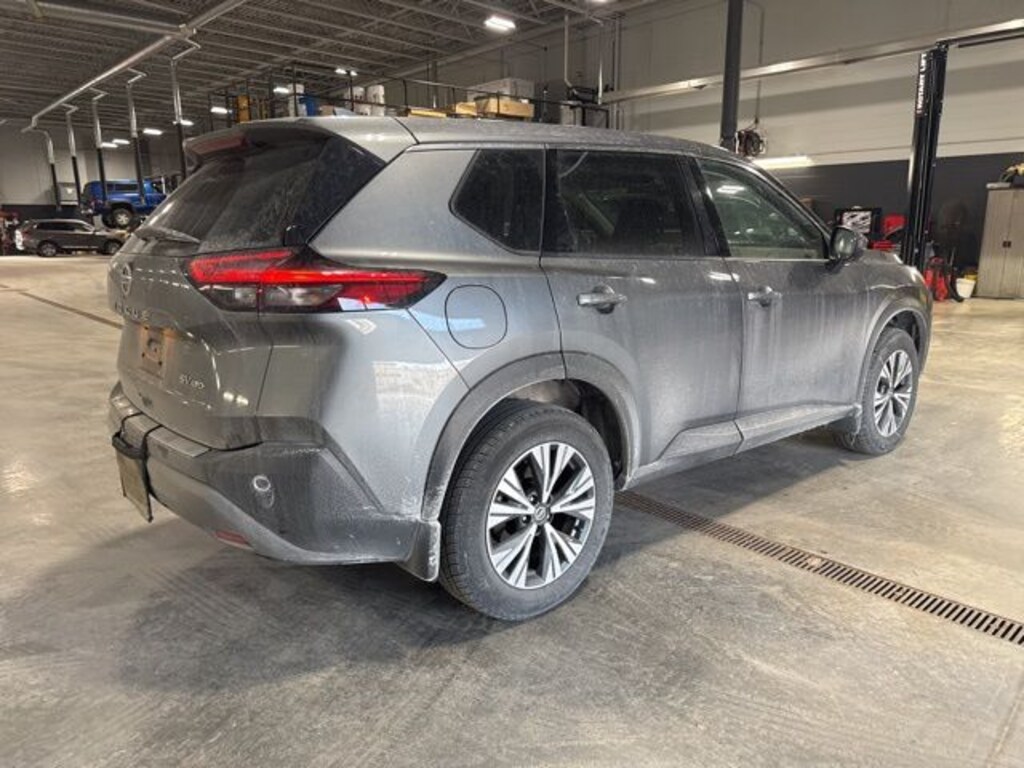 Used 2021 Nissan Rogue SV SUV