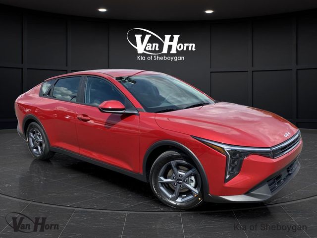 2025 Kia K4 LXS's photo