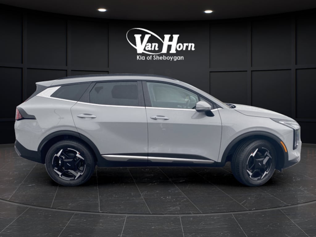 New 2026 Kia Sportage EX SUV