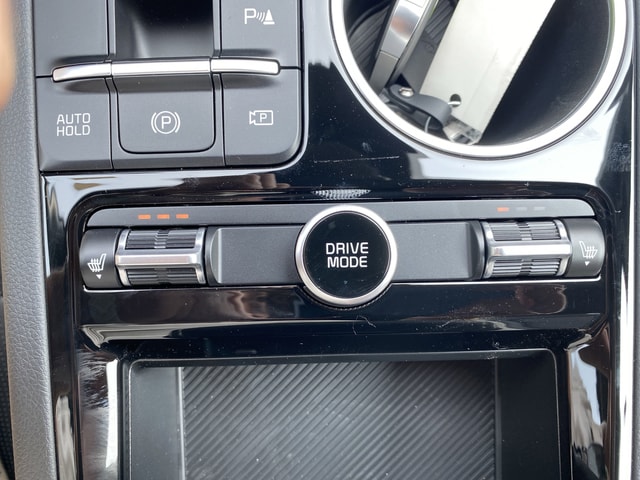 2026 Kia K5 GT-Line - Photo 8