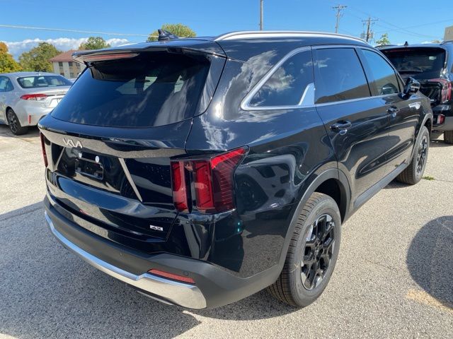 2026 Kia Sorento S photo 2