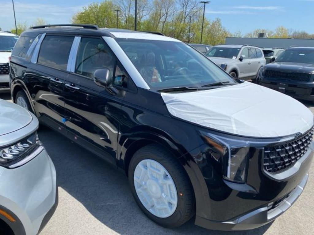 New 2026 Kia Carnival Hybrid SX Minivan/Van