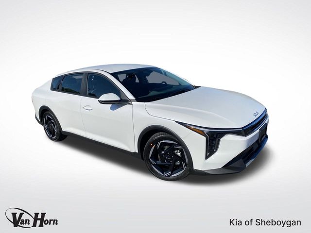 2025 Kia K4 EX's photo