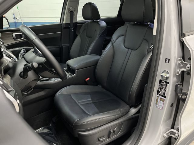 2023 Kia Sorento X-Line EX photo 3
