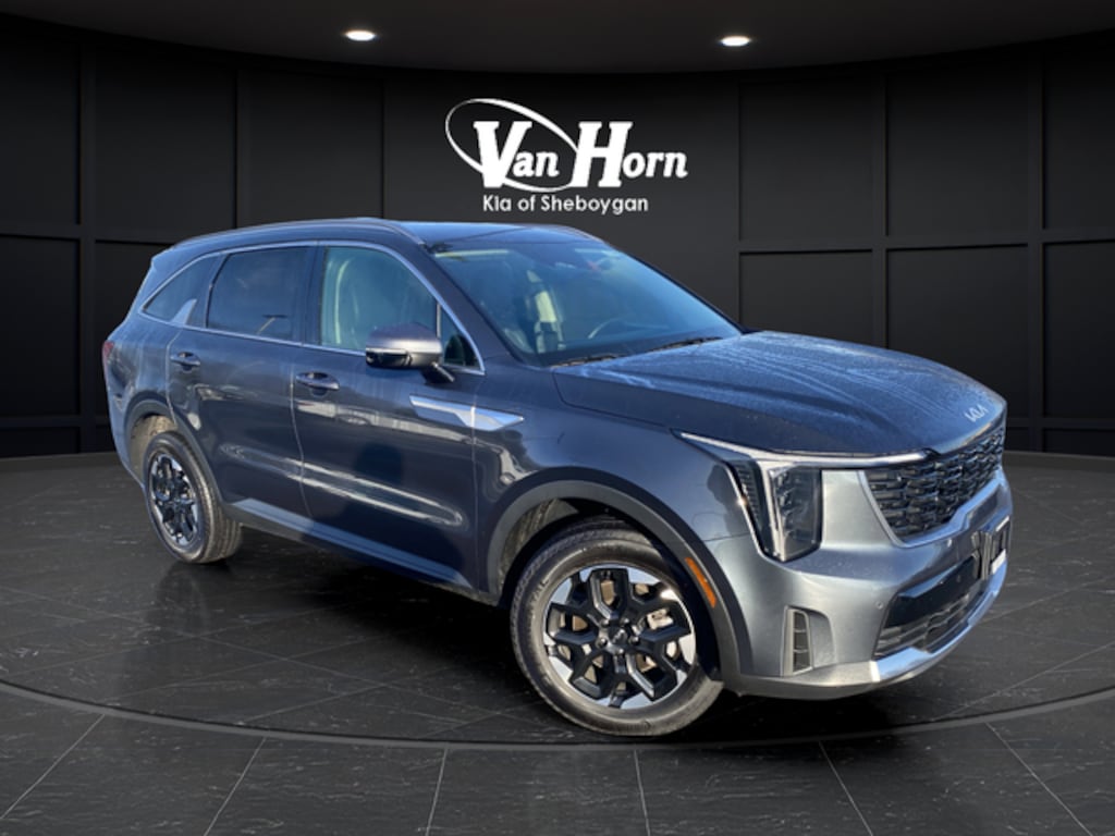 Used 2024 Kia Sorento S SUV