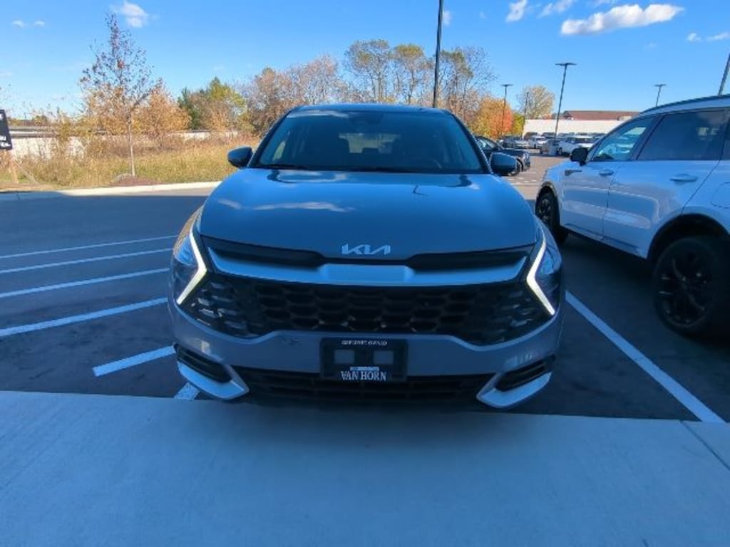 Used 2023 Kia Sportage EX SUV