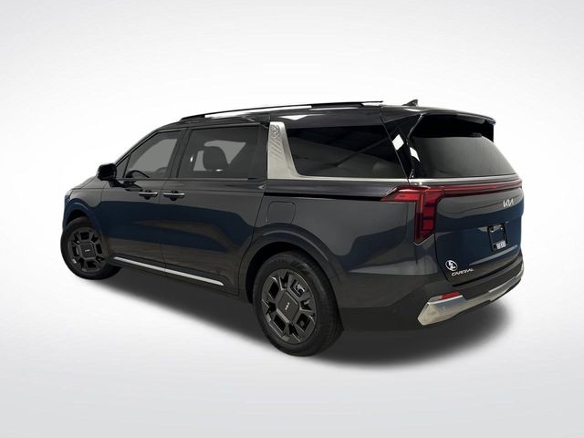 2025 Kia Carnival SX photo 2