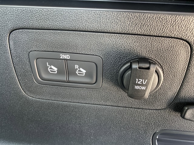 2025 Kia Sorento X-Line SX - Photo 18