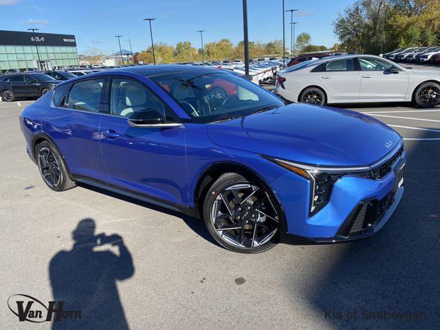 2025 Kia K4 GT-Line's photo