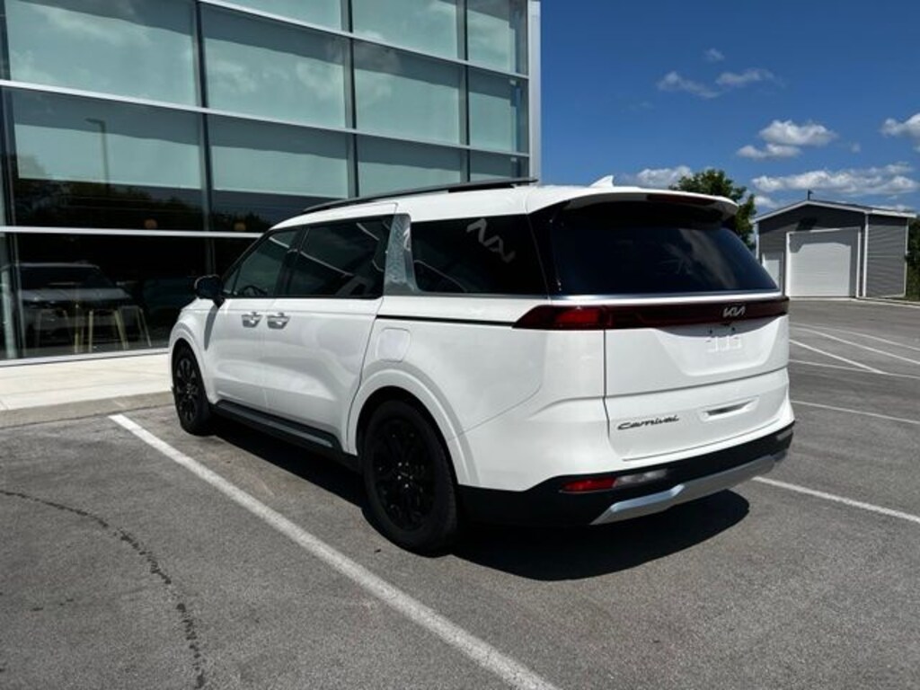 Certified 2022 Kia Carnival SX Prestige Minivan/Van