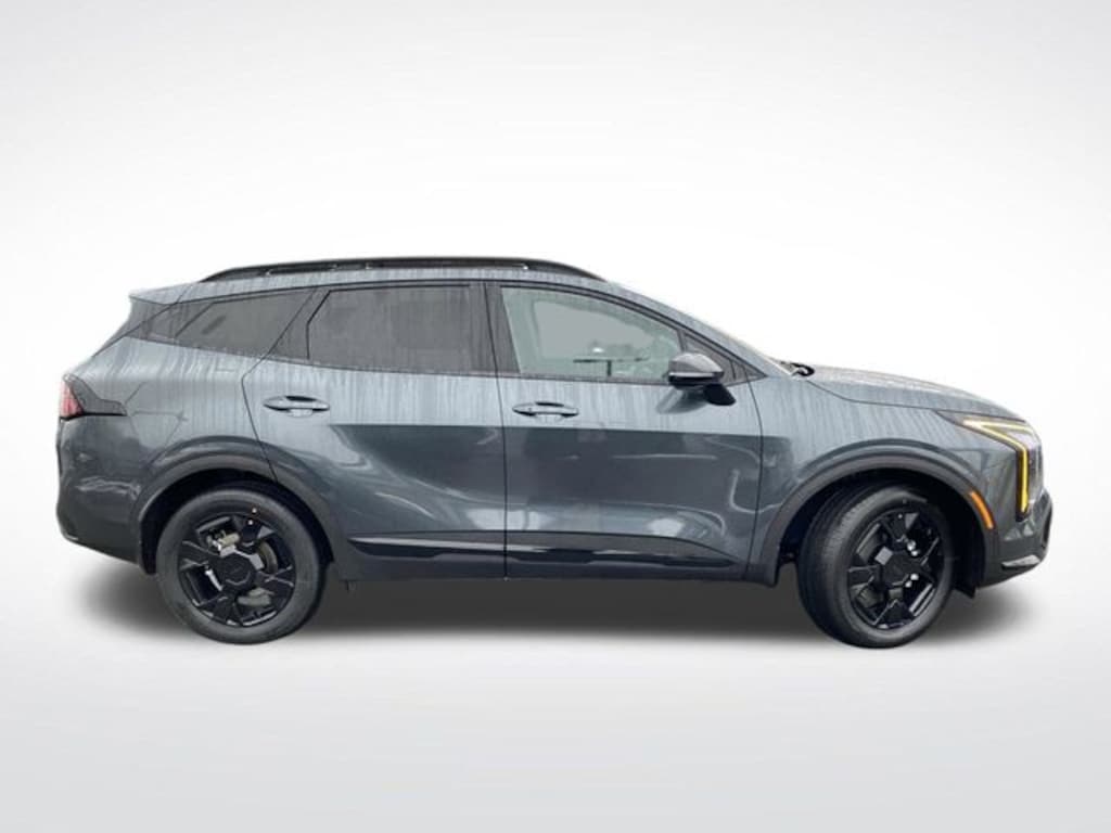 New 2026 Kia Sportage Hybrid X-Line SUV