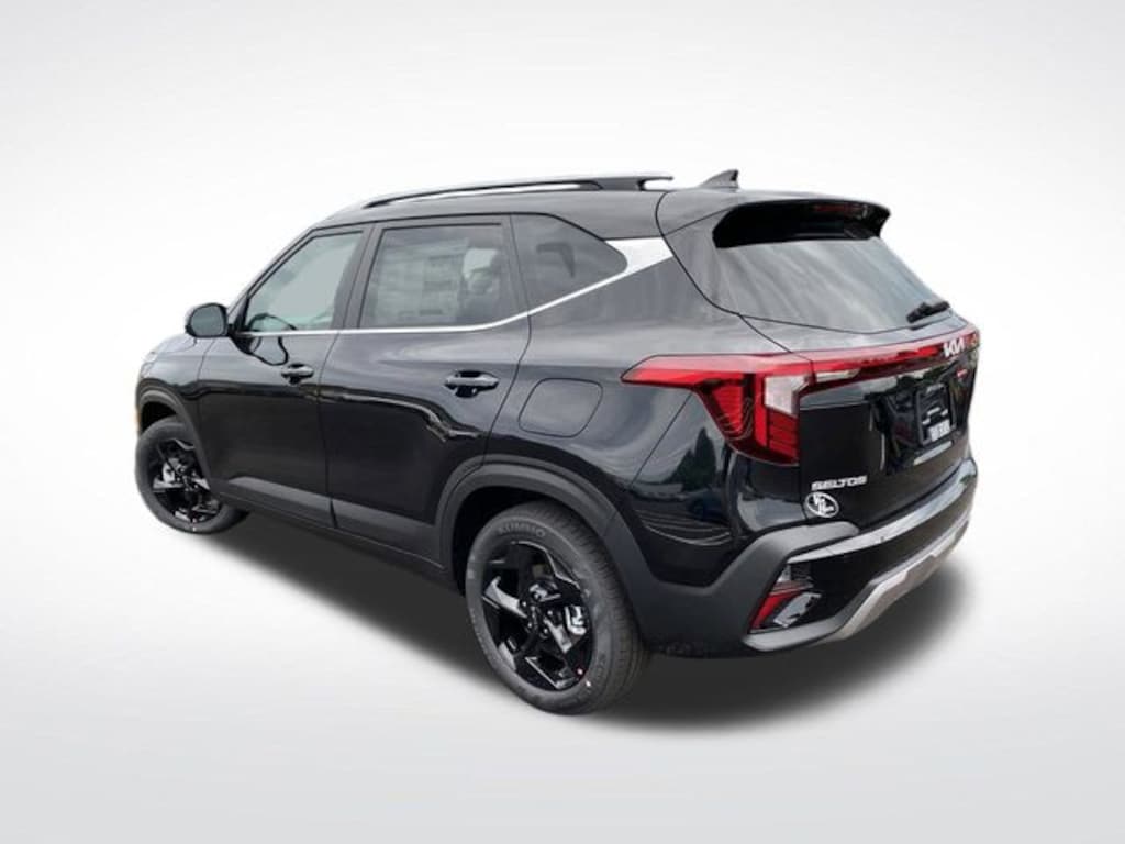 New 2026 Kia Seltos EX SUV