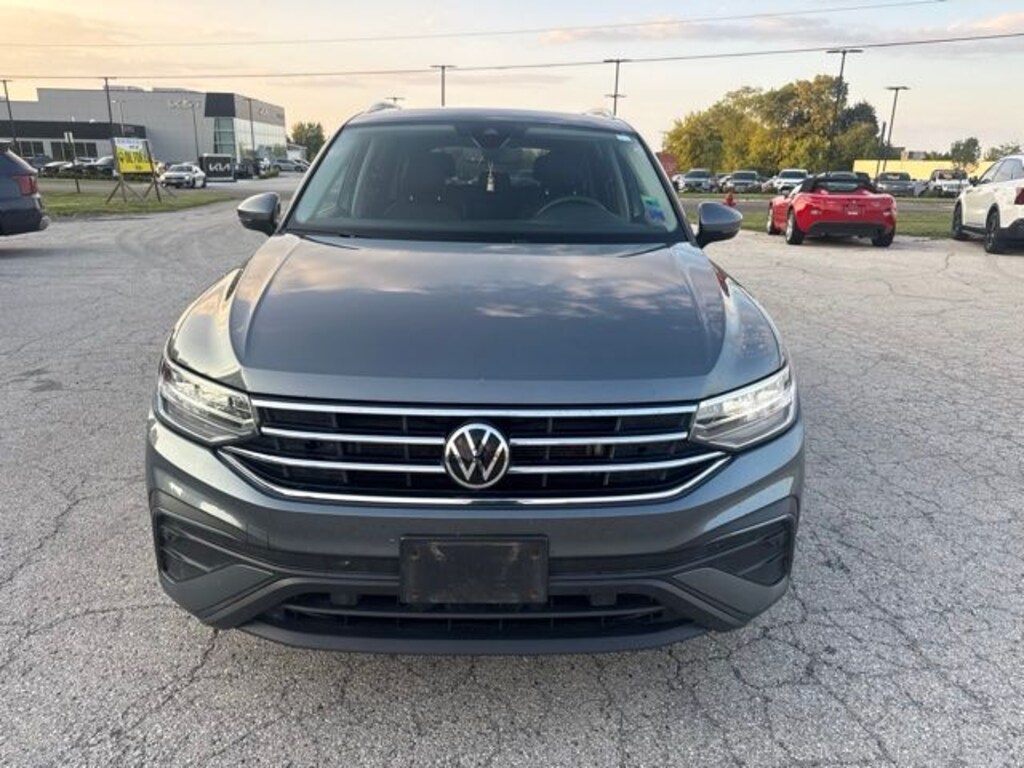Used 2022 Volkswagen Tiguan 2.0T SE SUV