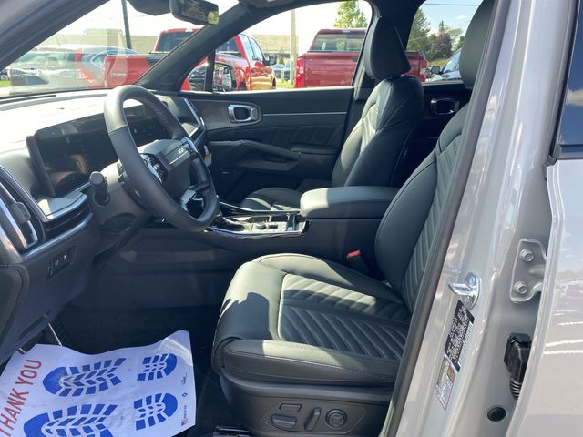 2026 Kia Sorento X-Line SX Prestige photo 3
