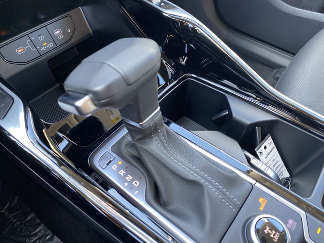 2025 Kia Sorento X-Line SX - Photo 24