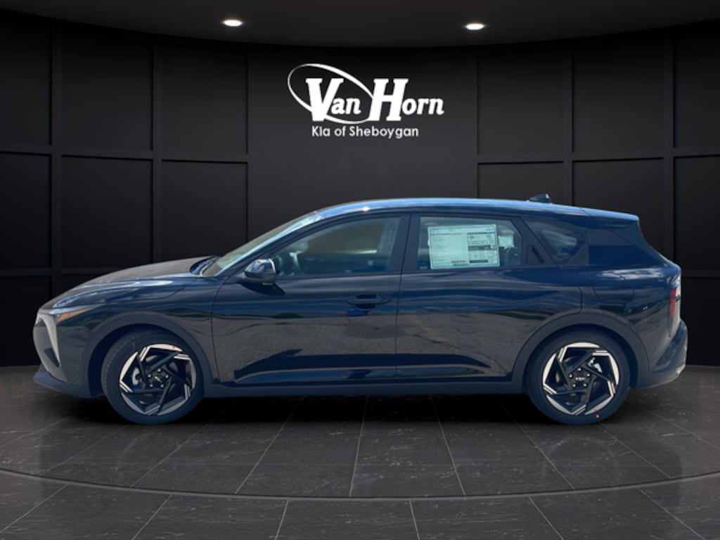 New 2026 Kia K4 EX Hatchback