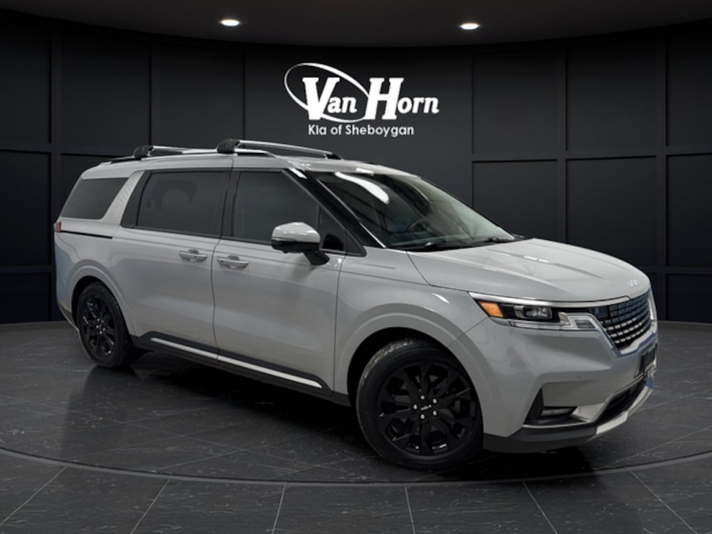 Used 2024 Kia Carnival SX Prestige Minivan/Van