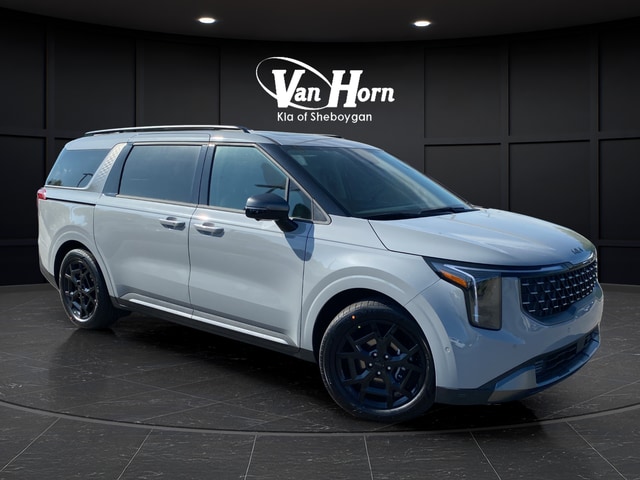 2026 Kia Sedona SX's photo